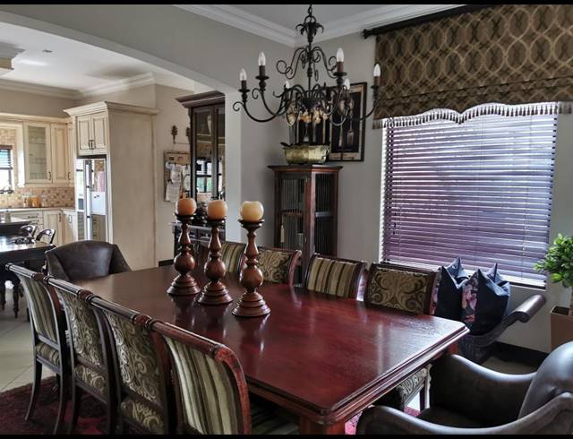 4 BEDROOM GATED ESTATE FOR SALE IN SABLE HILLS